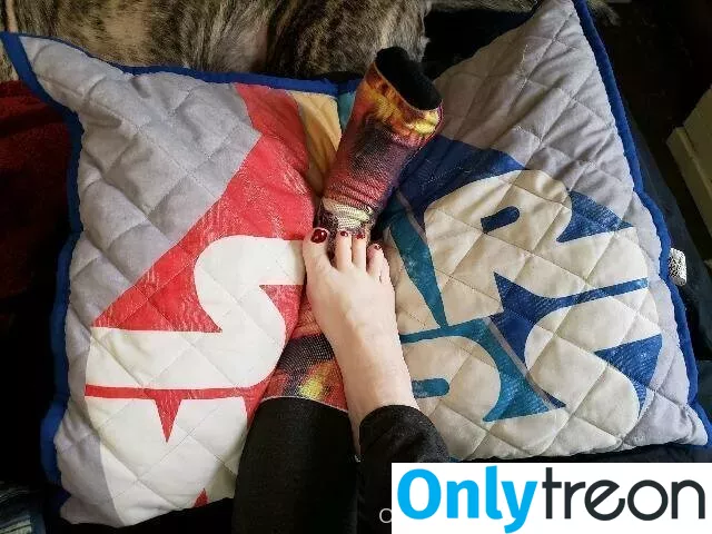 harleyandivysfeet голая photo #0013 (fl0werchildd)