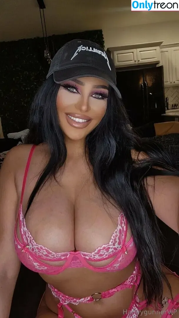 harleygunnervip nude photo #0010 (leashieleashh)