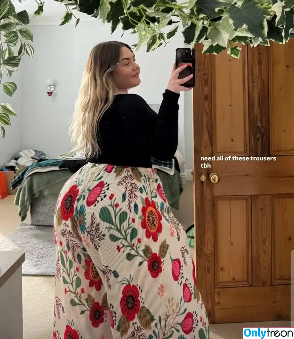 Harmony Savage nude photo #0020 (harmonysavage1 / thegoodlittleslut)