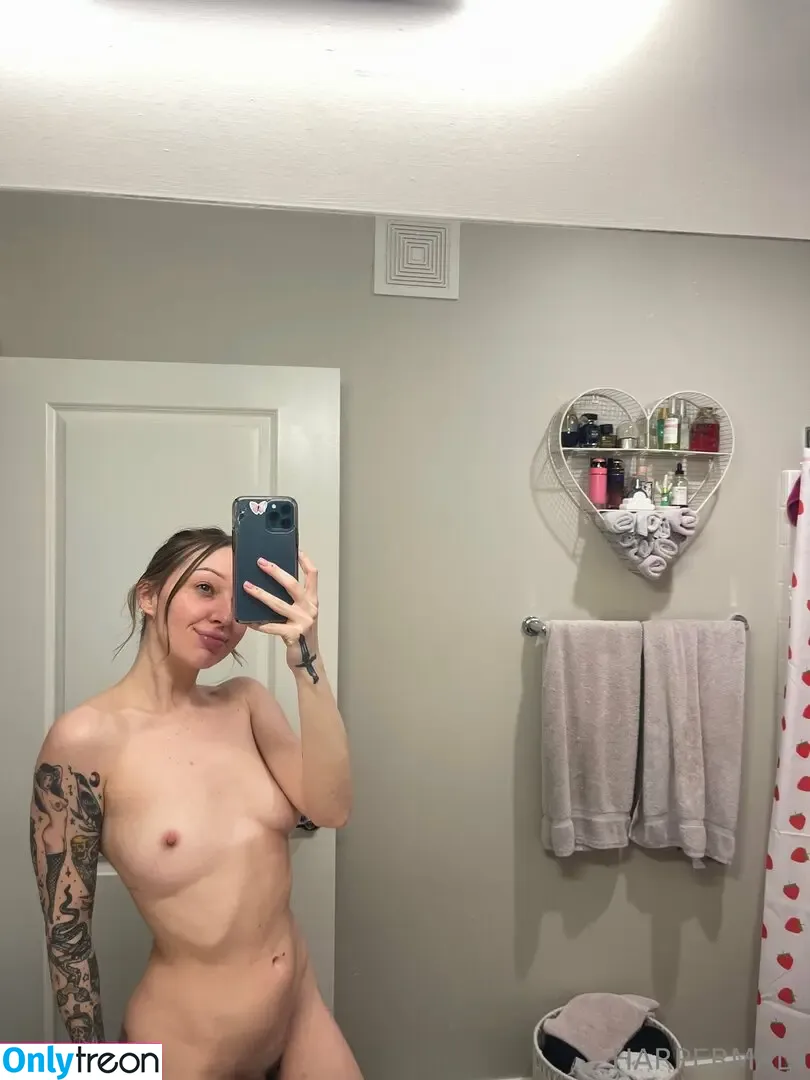 Harper Madi nude photo #0221 (HARPERMADI_ / madiharpart)