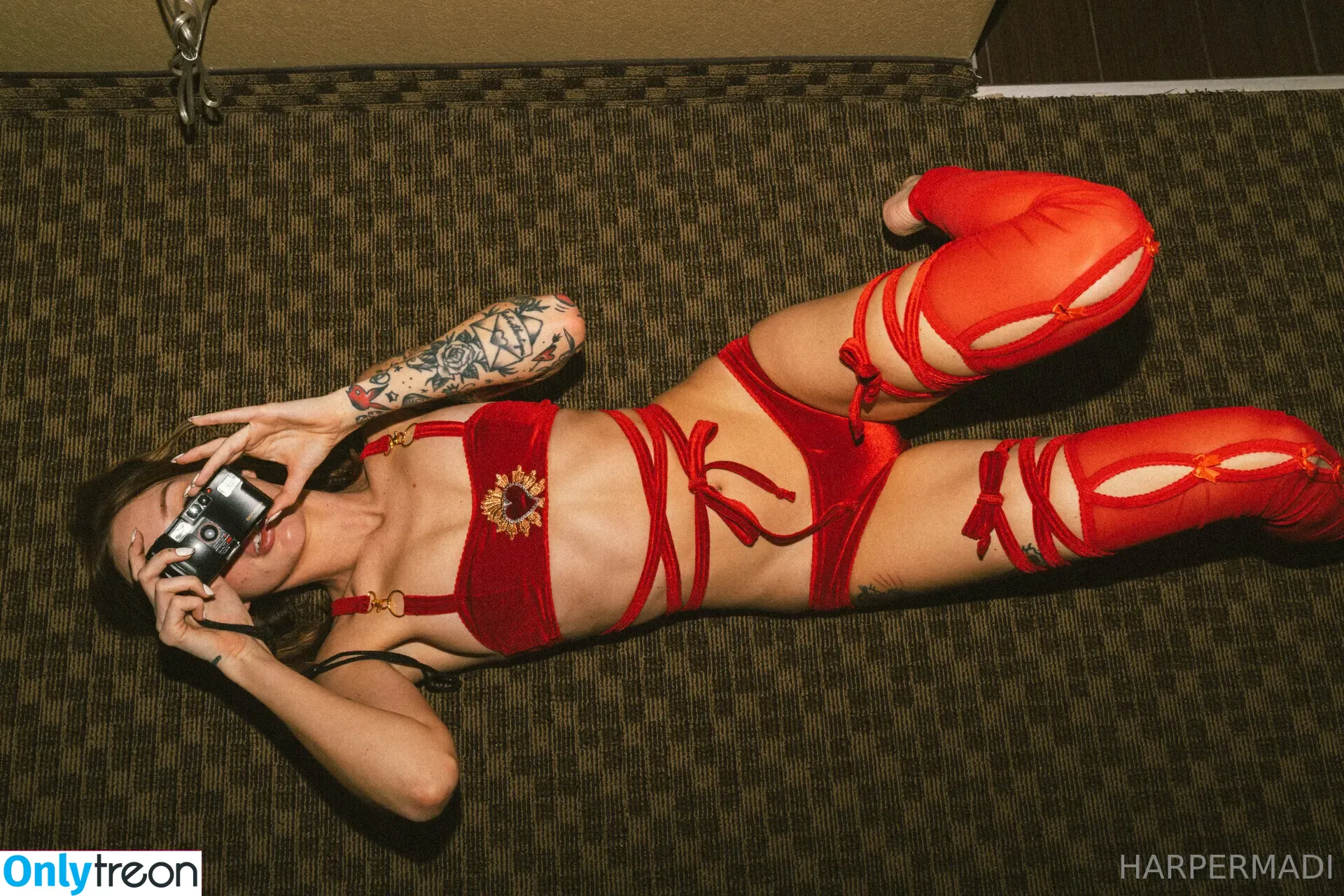 harpermadi_ nude photo #5784 (harpermadisfw)
