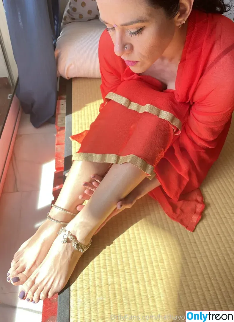 hathayogasoulsexyfeet nude photo #0023 (hathayogasoulsexyfeet)