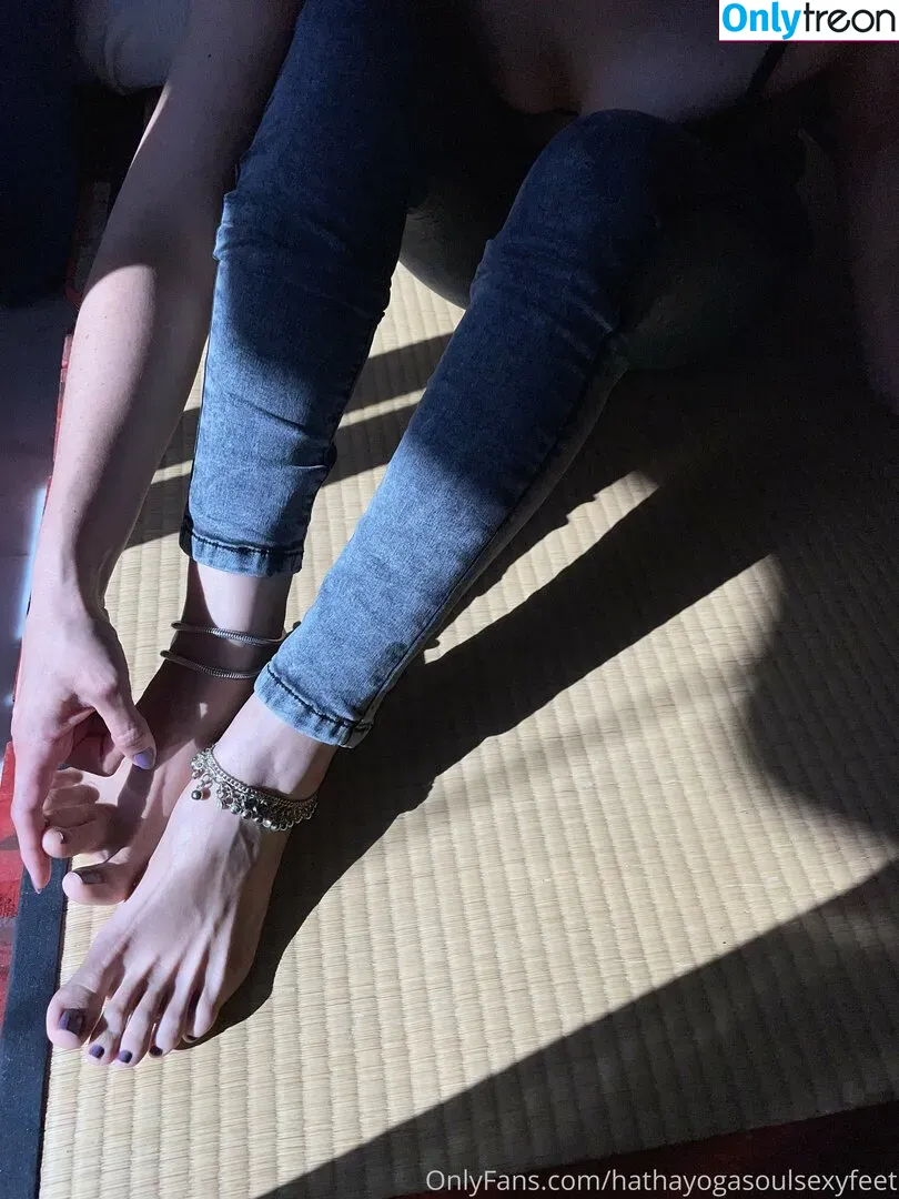 hathayogasoulsexyfeet nude photo #0033 (hathayogasoulsexyfeet)