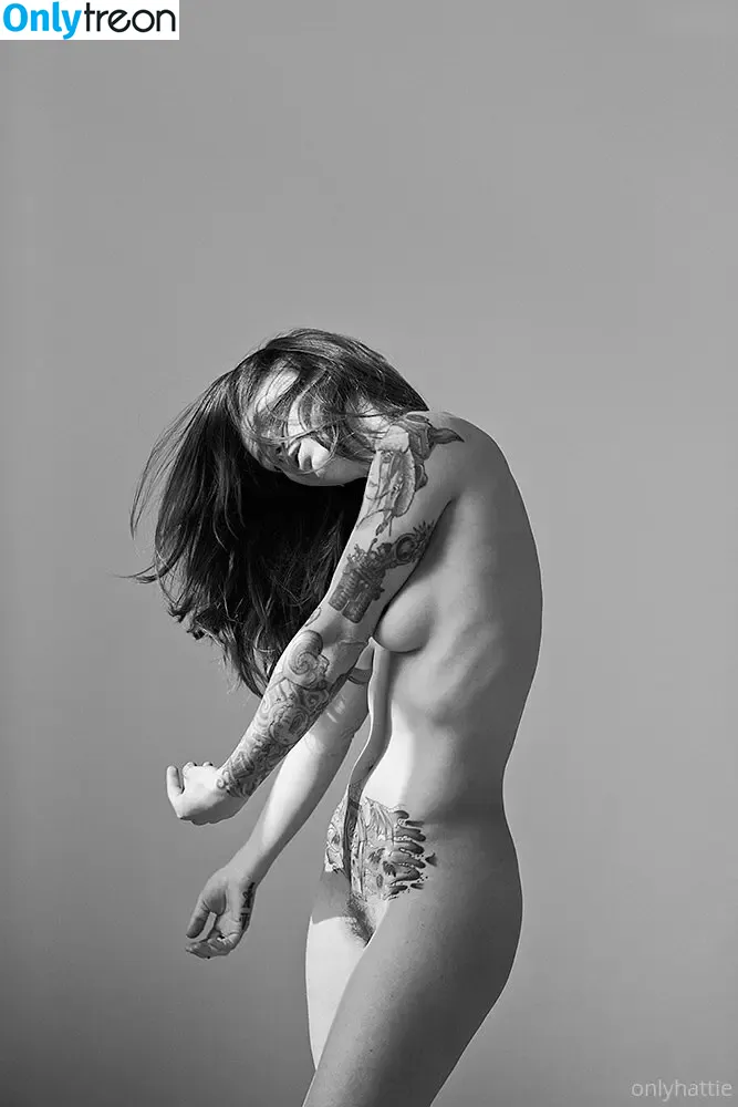 Hattie Watson голая photo #0041 (eittahton)