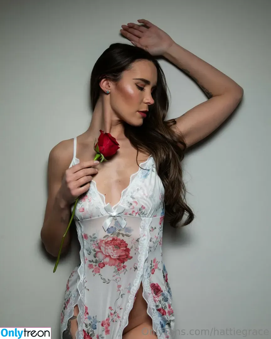 hattiegrace nude photo #0009 (hattiegrace_model)