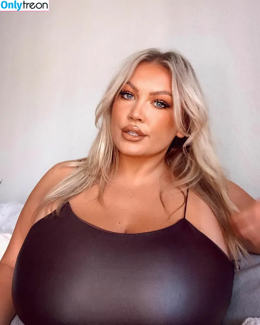 Hayden Buchko голая photo #0204 (brooke_hayy)