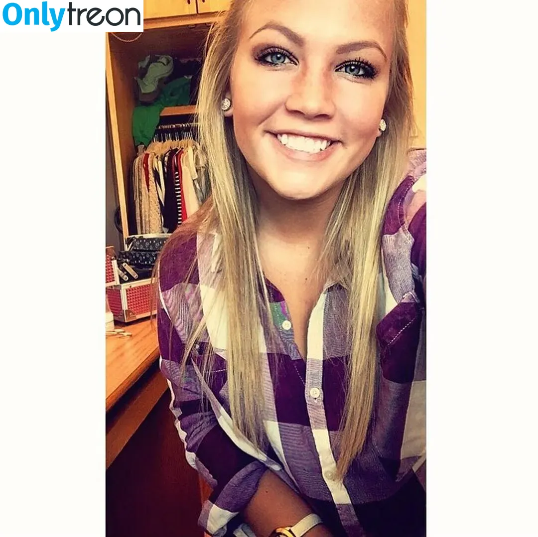 Hayden Buchko голая photo #0243 (brooke_hayy)