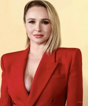 Hayden Panettiere / haydenpanettiere фото голая #0323