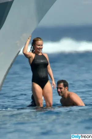 Hayden Panettiere / haydenpanettiere фото голая #0754