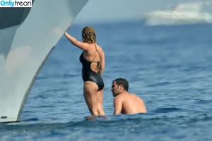 Hayden Panettiere / haydenpanettiere фото голая #0756