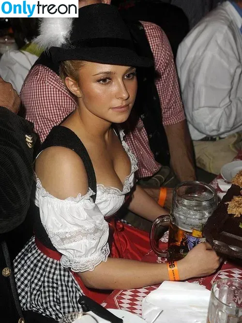 Hayden Panettiere голая photo #0041 (haydenpanettiere)