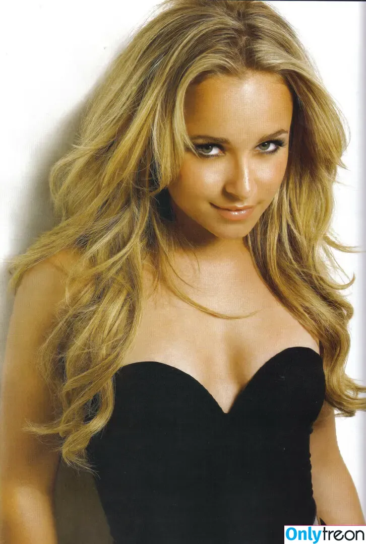 Hayden Panettiere nude photo #0465 (haydenpanettiere)
