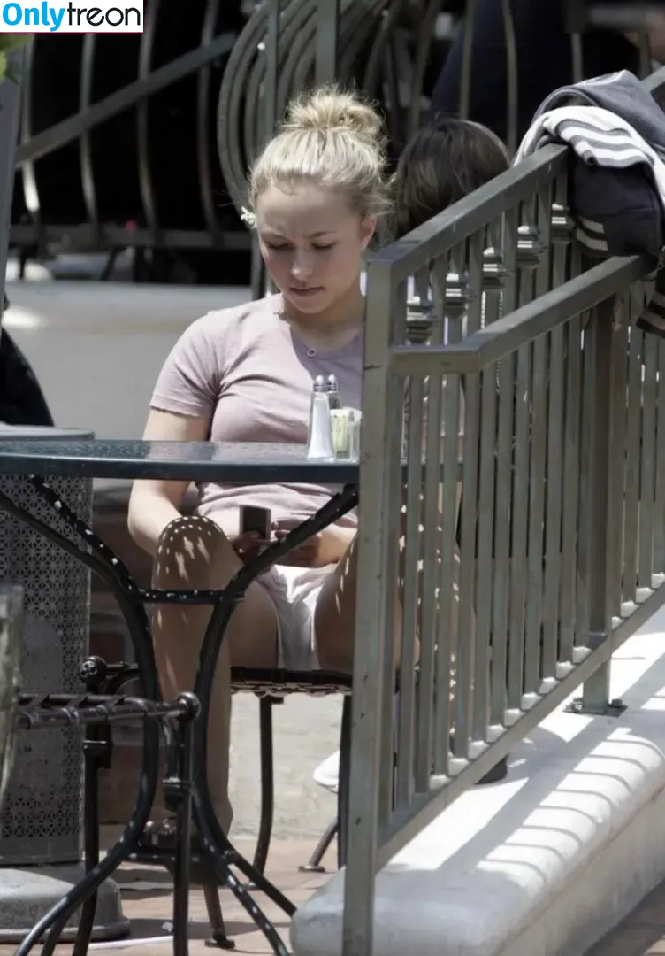 Hayden Panettiere nude photo #0647 (haydenpanettiere)