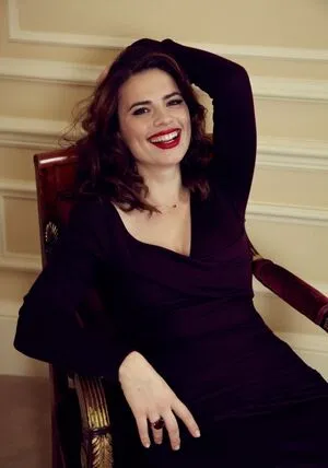 Hayley Atwell / sarahtoninx9_ nude photo #0339