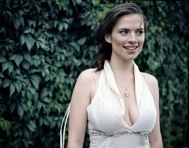 Hayley Atwell / sarahtoninx9_ nude photo #0411
