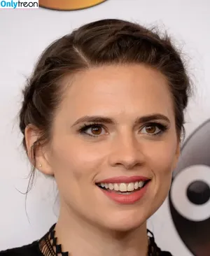 Hayley Atwell / wellhayley фото голая #0619
