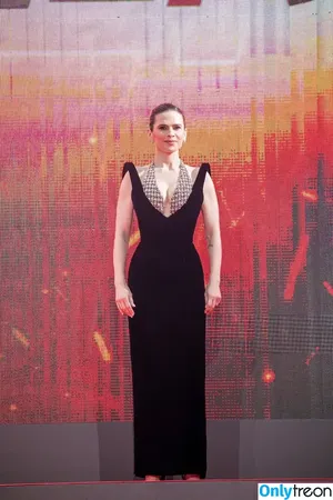 Hayley Atwell / wellhayley nude photo #0912