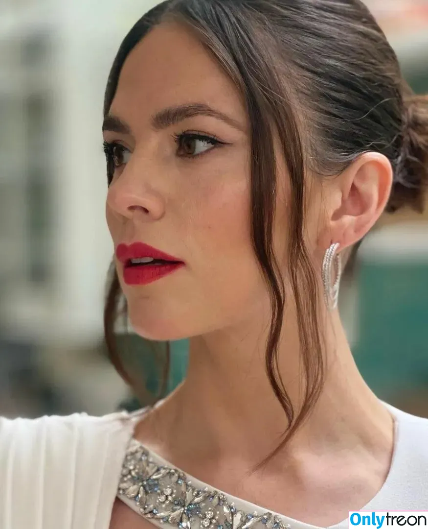 Hayley Atwell голая photo #0249 (hayley_atwell / wellhayley)