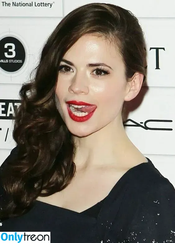 Hayley Atwell голая photo #0301 (wellhayley)