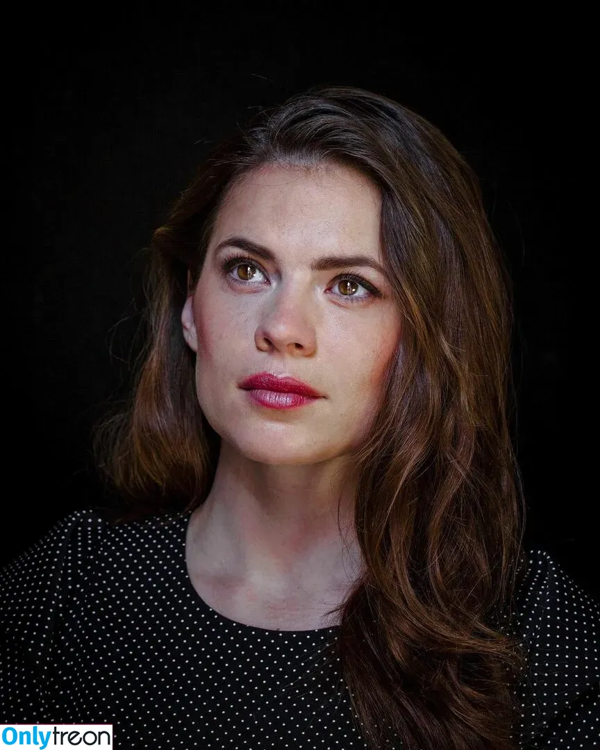 Hayley Atwell nude photo #0321 (wellhayley)