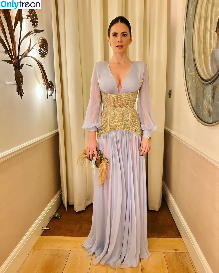 Hayley Atwell nude photo #0358 (wellhayley)