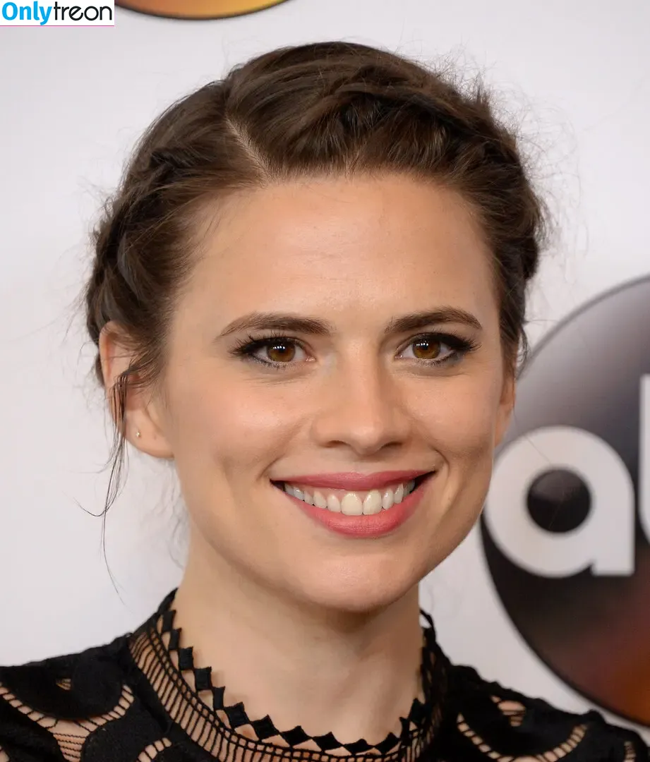 Hayley Atwell голая photo #0605 (wellhayley)
