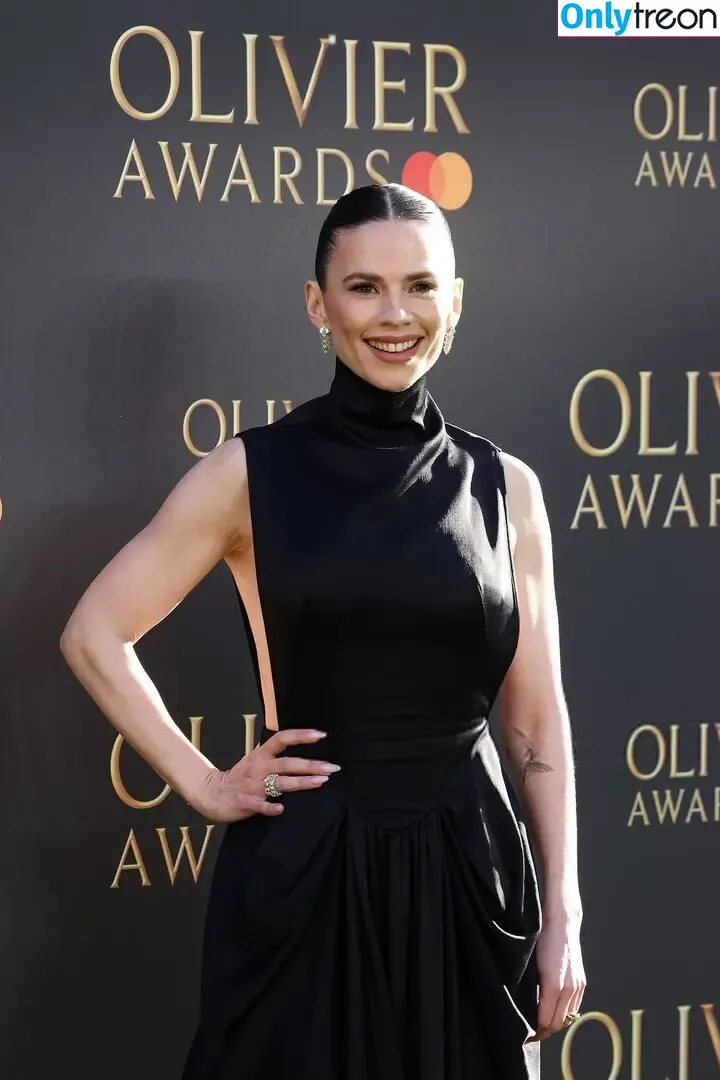 Hayley Atwell nude photo #0869 (wellhayley)