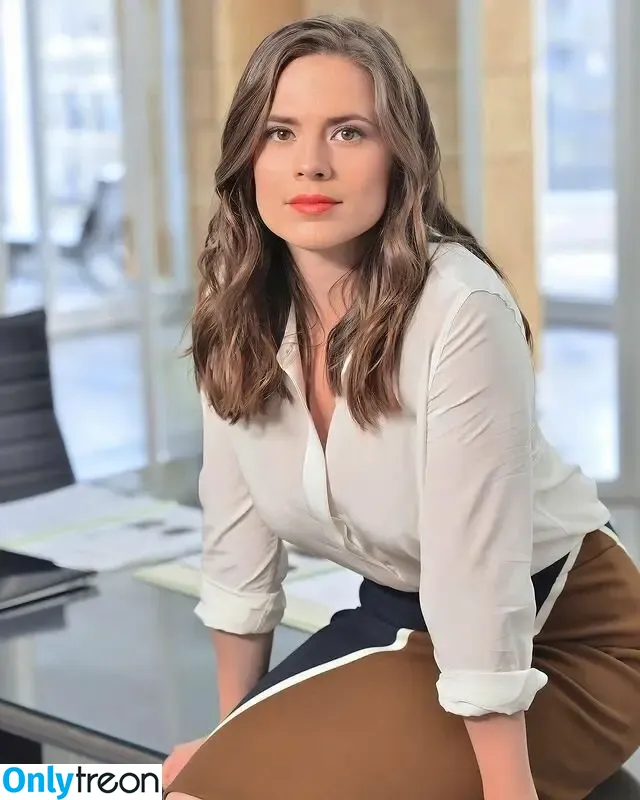 Hayley Atwell голая photo #1060 (hayley_atwell / wellhayley)