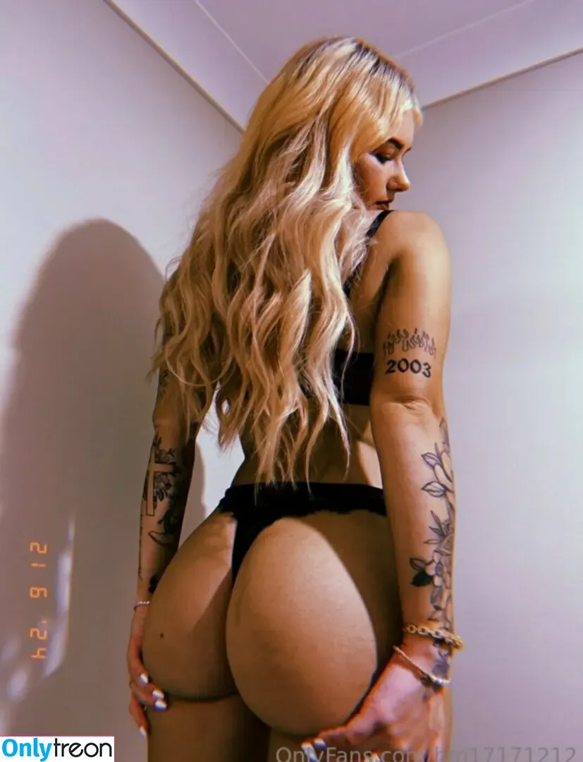 Hayley May nude photo #0011 (hm17171212)