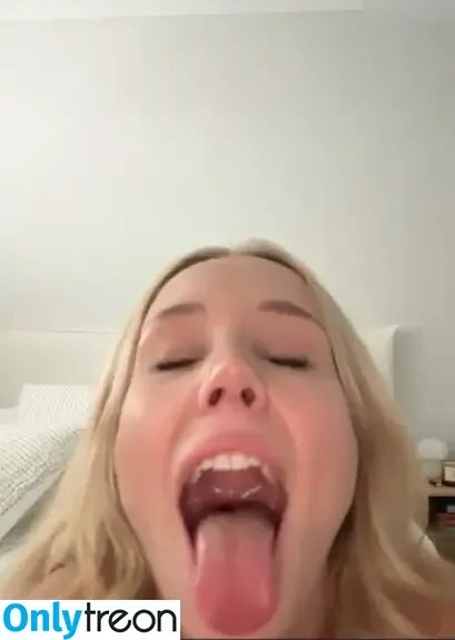 Hayley Summers nude photo #0040 (hayleysummerss)
