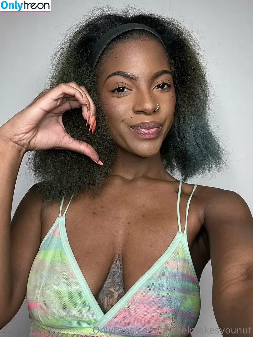 hayzelmakesyounut nude photo #0023 (hayzelmcnut)