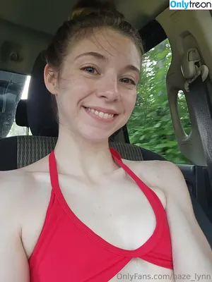 Haze Lynn / FlipMineArseMom / haze_lynn / therealhazelyn nude photo #0651