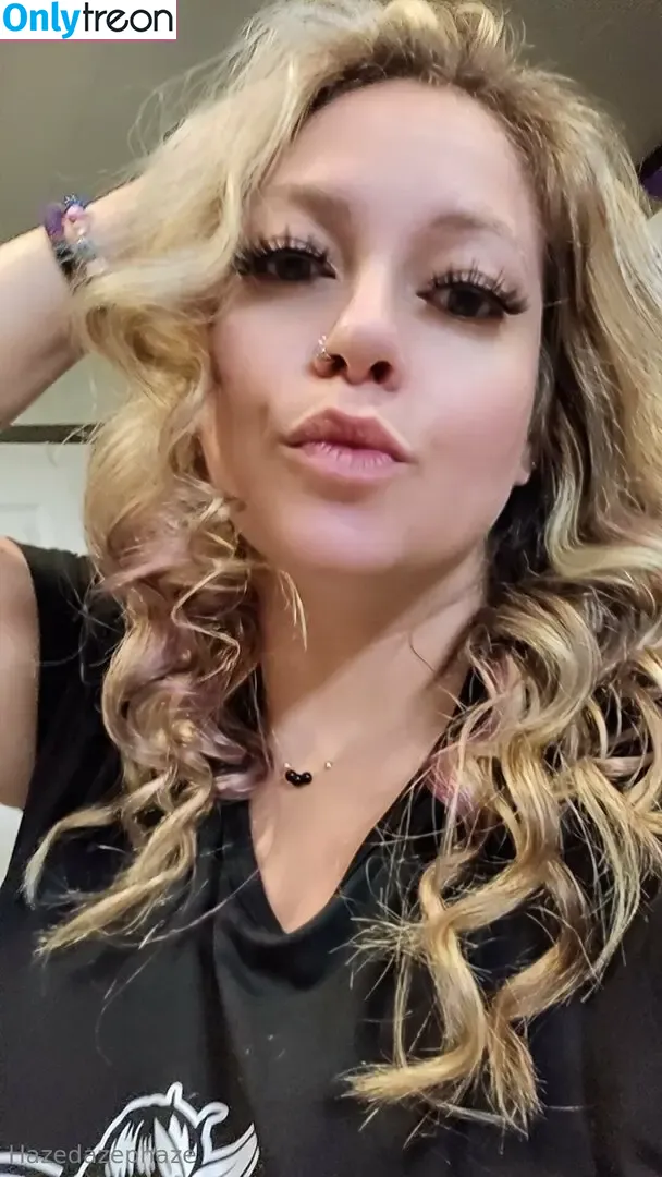hazedazephaze nude photo #0006 (hazedazephaze)