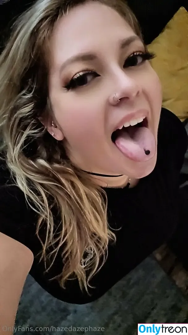 hazedazephaze nude photo #0024 (hazedazephaze)