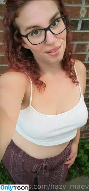 hazy_maeveyl / hazy.mae nude photo #0048
