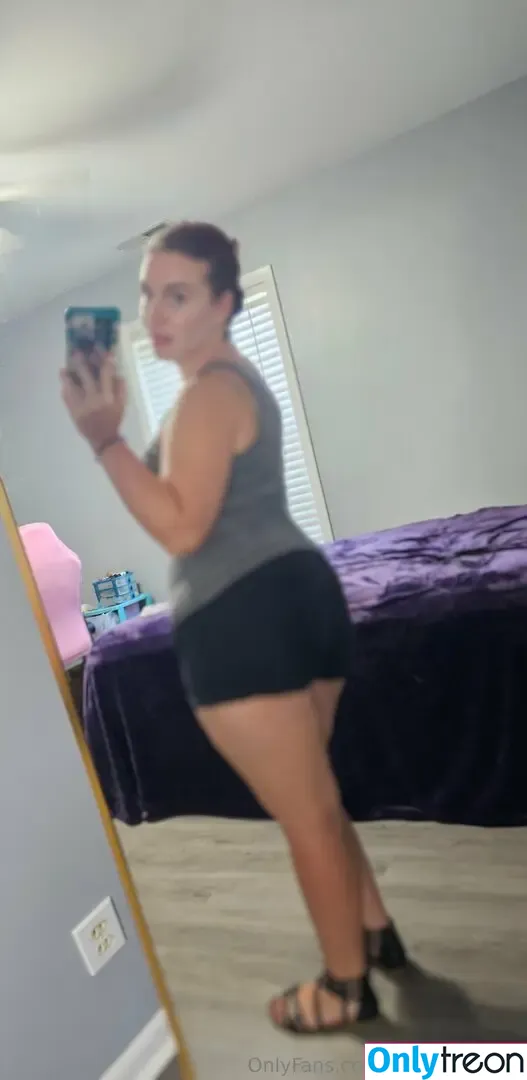 hazy_maeveyl nude photo #0009 (hazy.mae)