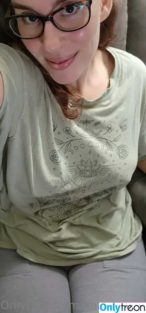 hazy_maeveyl nude photo #0033 (hazy.mae)