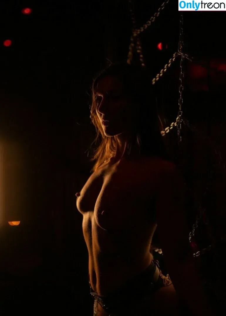 hd.of.feminity nude photo #0166 (La_mode_d_helena / hd.of.femininity / valentinaseduction)