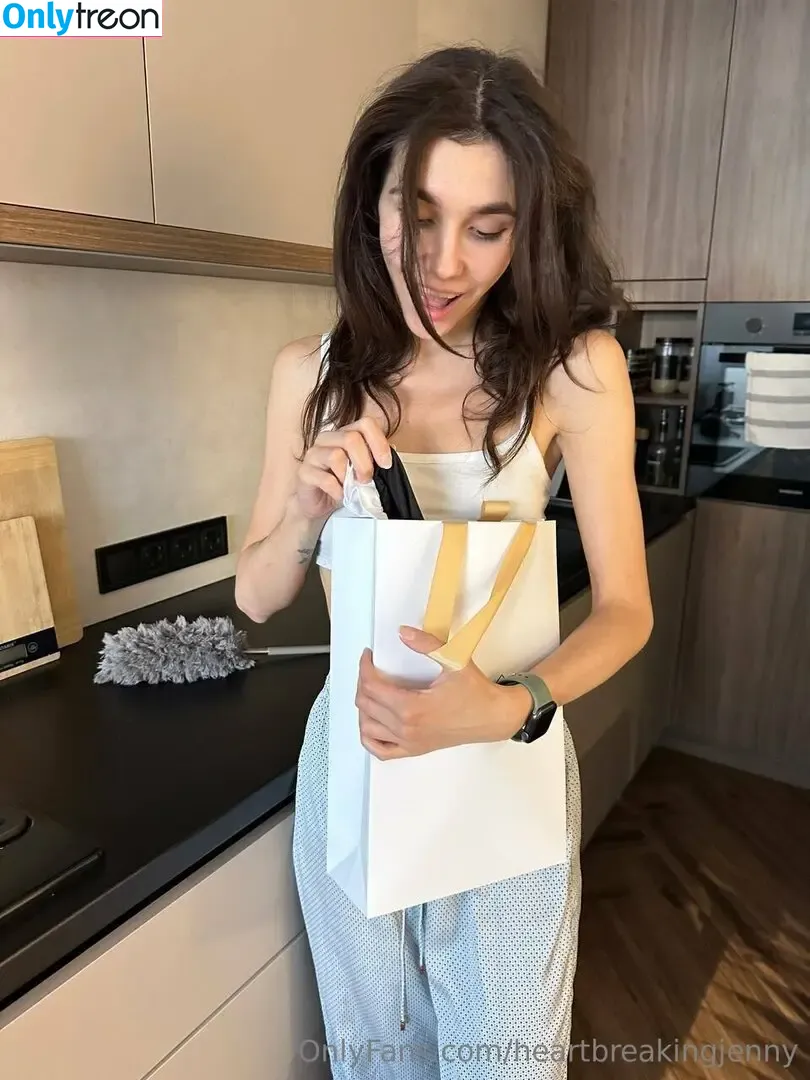 heartbreakingjenny nude photo #0127 (jennyyvip / yhbmusic)