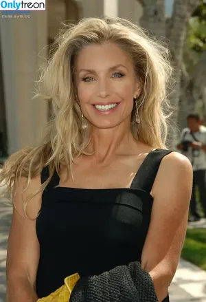 Heather Thomas / Fall Guy / heatherthomasofficial nude photo #0615