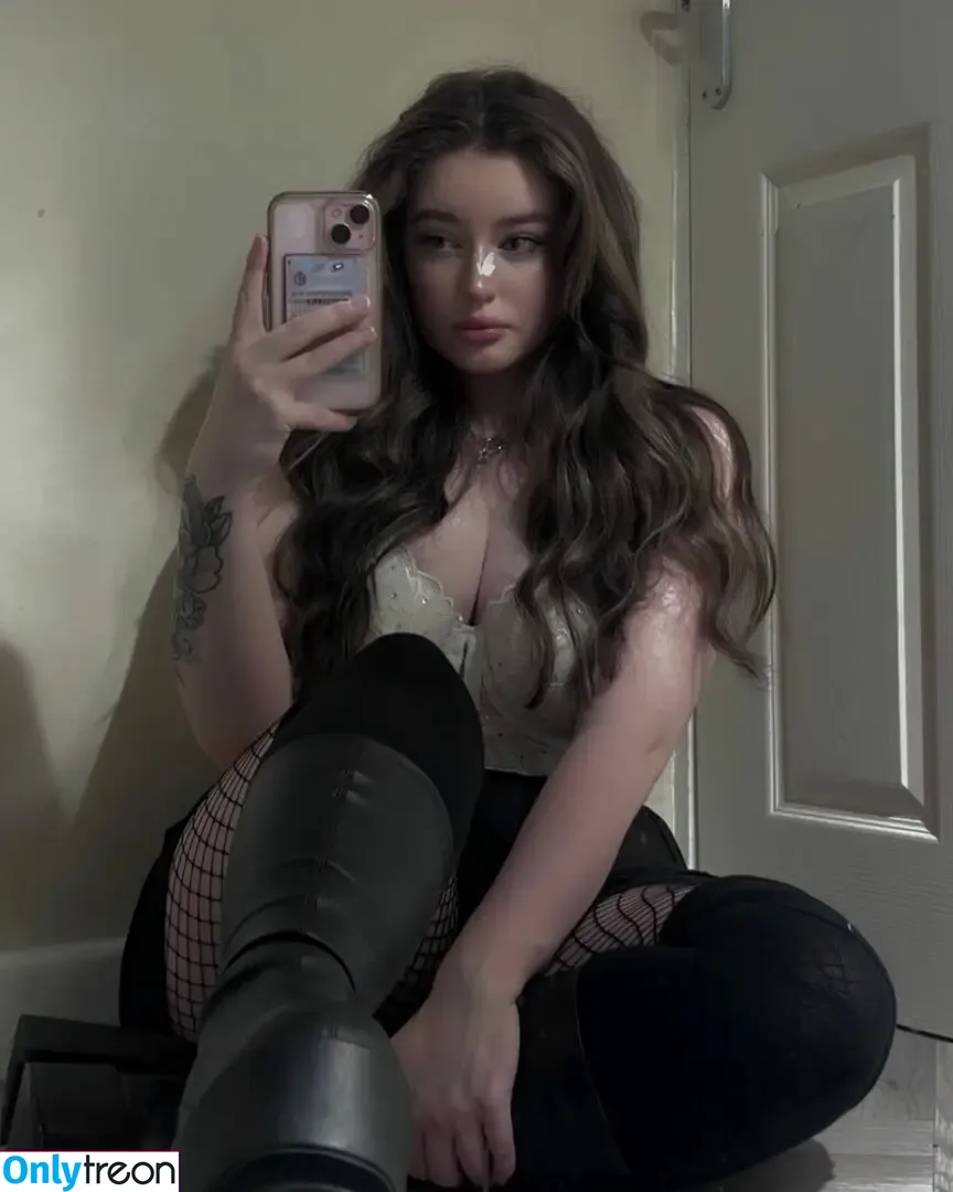 HeckSnekx голая photo #0044 (carla_fayee / xocxrlaaa / xocxrlaaa_)