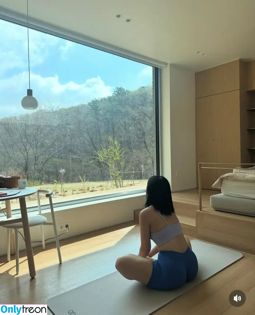 Heeheemoon nude photo #0060 (moon_nyang_ / xailormoon)