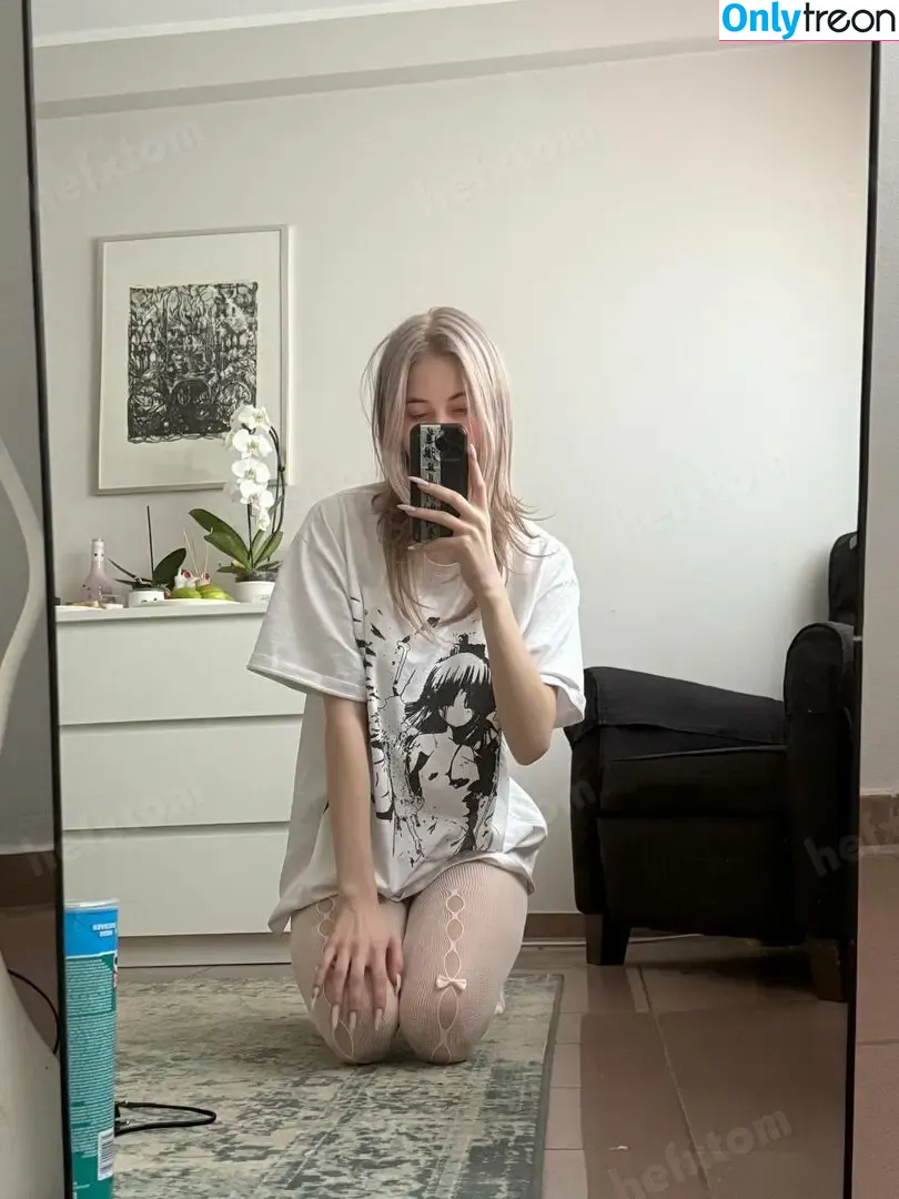 hefxtom nude photo #0152 (hefxtom)
