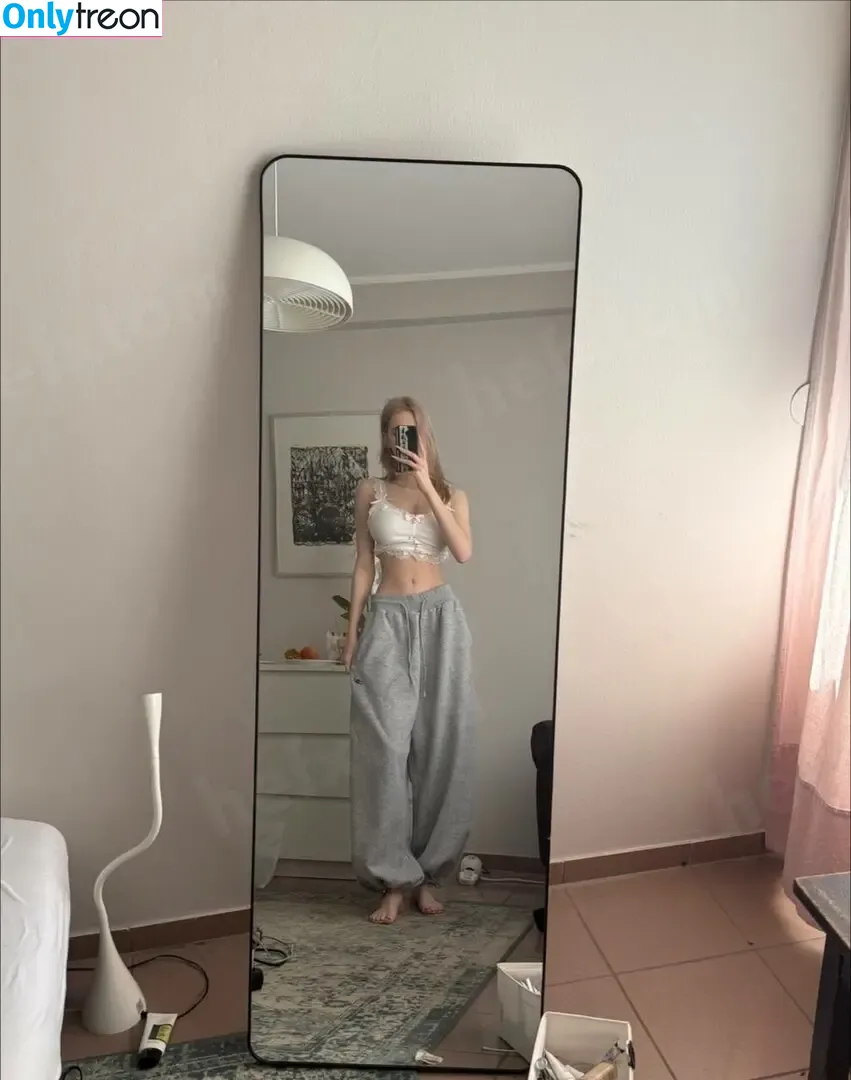 hefxtom nude photo #0154 (hefxtom)