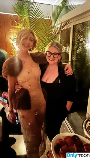Heidi Gardner / Heidigardner / heidilgardner nude photo #0035