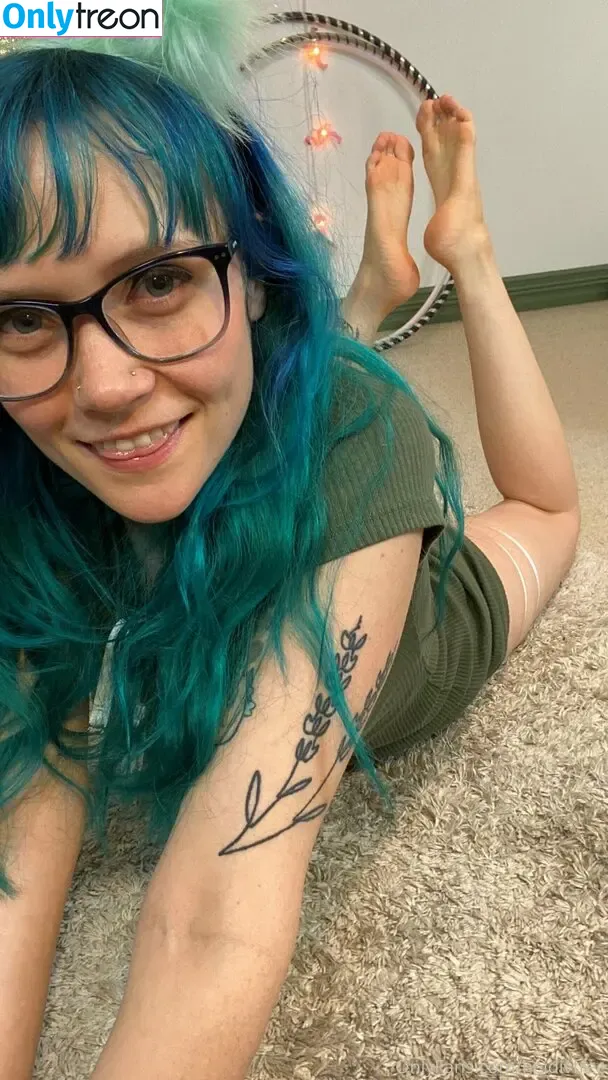 heidivlife nude photo #0004 (heidilife_)