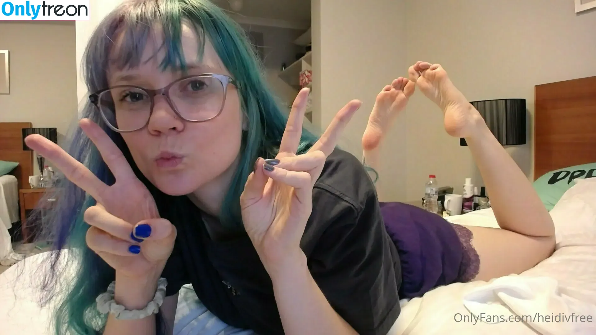 heidivlife nude photo #0064 (heidilife_)