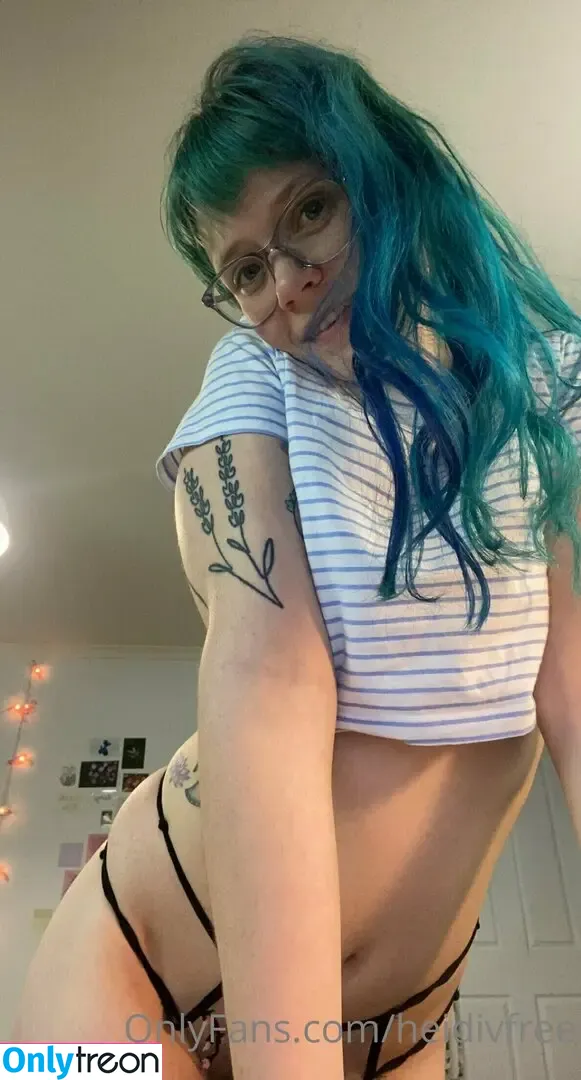 heidivlife nude photo #0116 (heidilife_)