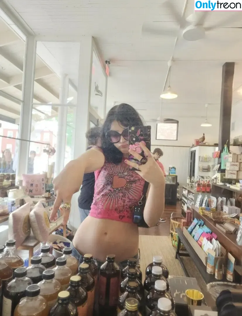 Heilokittyloser nude photo #0001 (Mymelodyloser / PJ)