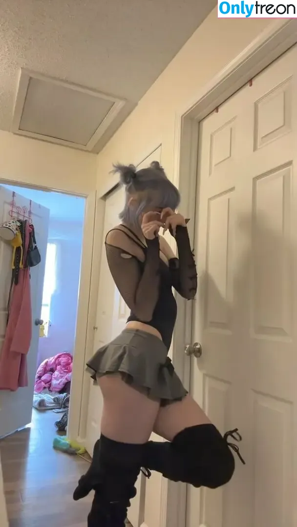 Heilokittyloser nude photo #0011 (Mymelodyloser / PJ)
